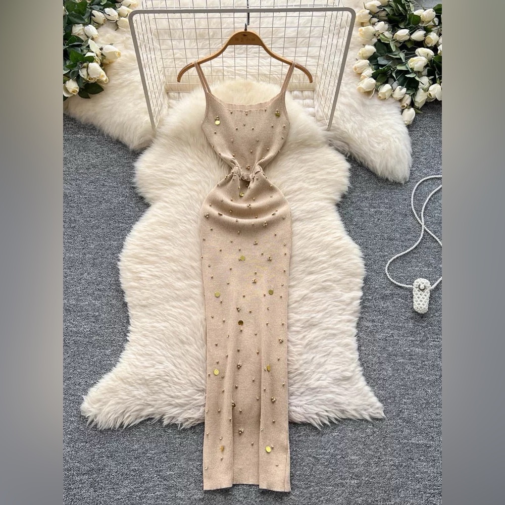 Elegant Beige Sleeveless Dress